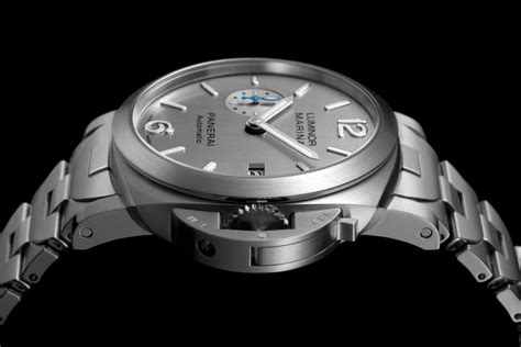 2019 Panerai Luminor Marina 42mm PAM 977 Panerai Watch .